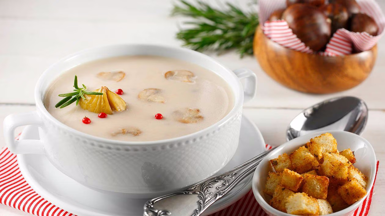 Mantar ve Kestane Çorbası