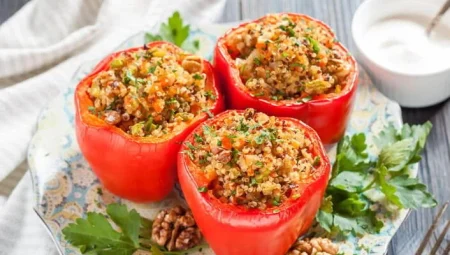 Limon Soslu Sebzeli Kinoa Dolması