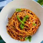 Tahin Soslu Zencefilli Sebze Stir-Fry