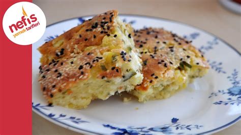 Fırında Sebzeli Baharatlı Börek