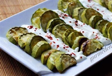Fırında Zeytinyağlı Balkabağı Dilimleri
