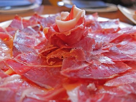 Jamón Ibérico (İber jambonu)