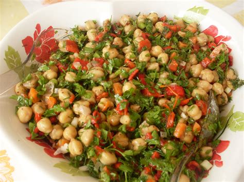 Nohutlu Zeytinyağlı Salata