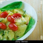 Coca de Recapte (Katalan usulü sebzeli pizza)