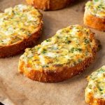 Feta Saganaki (Kızartılmış feta peyniri)