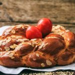Kourou Tiropita (Yarım ay şeklinde peynirli börek)
