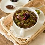 Tahin Soslu Közlenmiş Biber Salatası