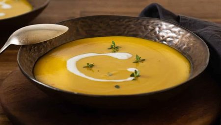 Zencefilli Sebzeli Vegan Mercimek Çorbası
