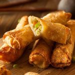 Karamelize Soğan ve Domatesli Vegan Börek