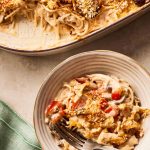 Karamelize Soğan ve Domatesli Vegan Börek