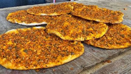 Biberli Ekmek (Antakya) Tarifi