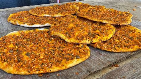 Biberli Ekmek (Antakya) Tarifi