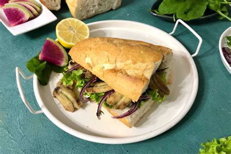 Hamsi Ekmek Arası Tarifi