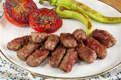 İnegöl Köfte Ekmek Tarifi
