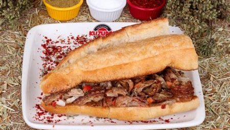 Kokoreç Ekmek Arası Tarifi
