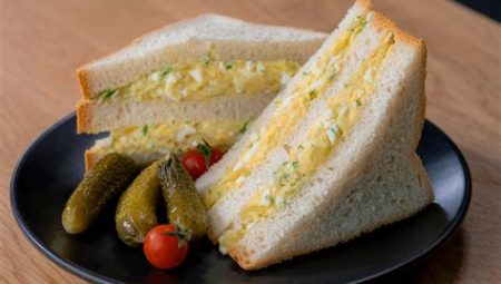 Patso (Patatesli Sandviç) Tarifi