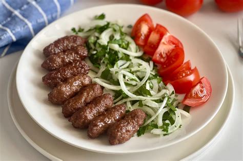 Tekirdağ Köfte Ekmek Tarifi